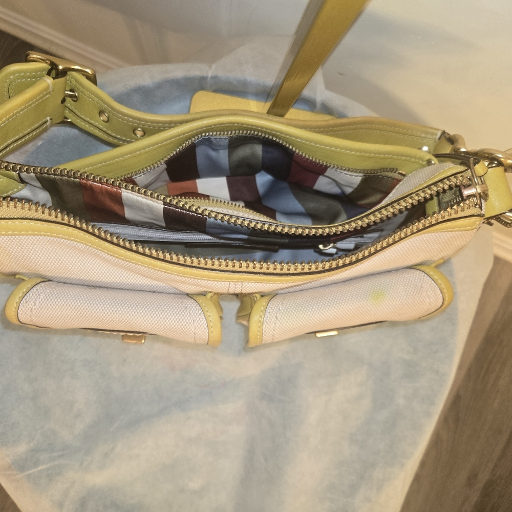 Coach Double turn lock satchel Y2K Yellowish green leather trim - Picture 14 of 16